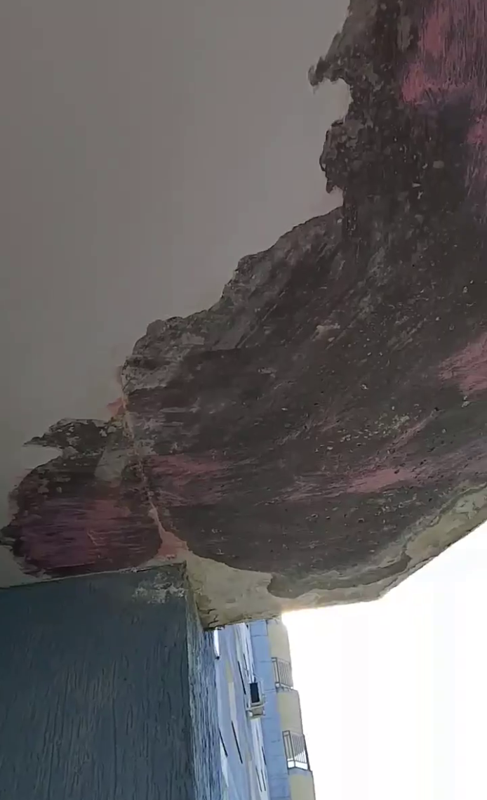 Ремонт переходных балконов на Симиренко 45