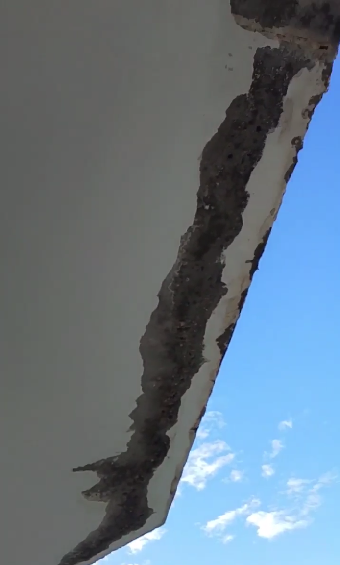 Ремонт переходных балконов на Симиренко 45